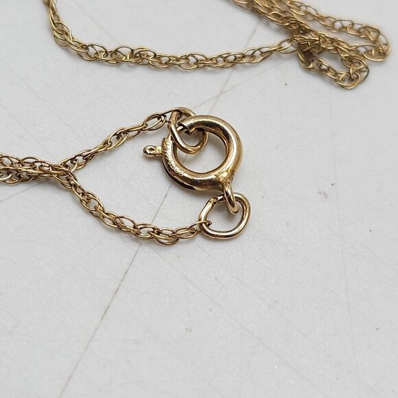 14kt Gold Filled Engraved Heart Locket Necklace Signed PPO - Picture 8 of 9